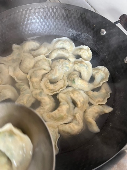 韭菜鸡蛋馅儿饺子的做法