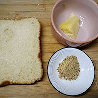 #我的女神“饭”儿#完胜西餐店的蒜香土司的做法图解1