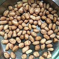 香脆花生米的做法图解1