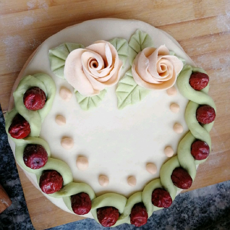 玫瑰彩虹馒头蛋糕的做法