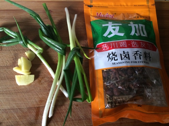 酱牛肉的做法图解1