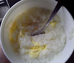 早餐鸡蛋粥电饭锅的做法