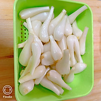 开胃藠头的做法图解1