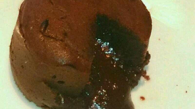 软心巧克力蛋糕(简单版)的做法