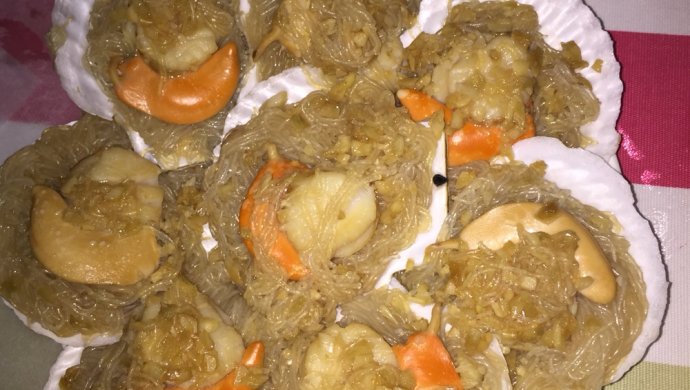 蒜蓉粉丝蒸扇贝