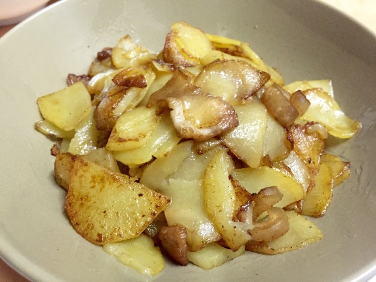 土豆盐煎肉的做法