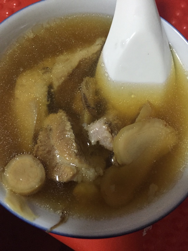 鹿茸人参瘦肉汤(产后补气血，强身建骨，温肾壮阳)