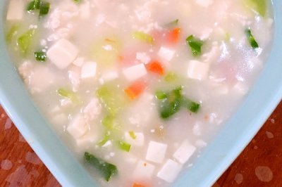 【皮宝宝辅食记】鸡肉杂蔬汤