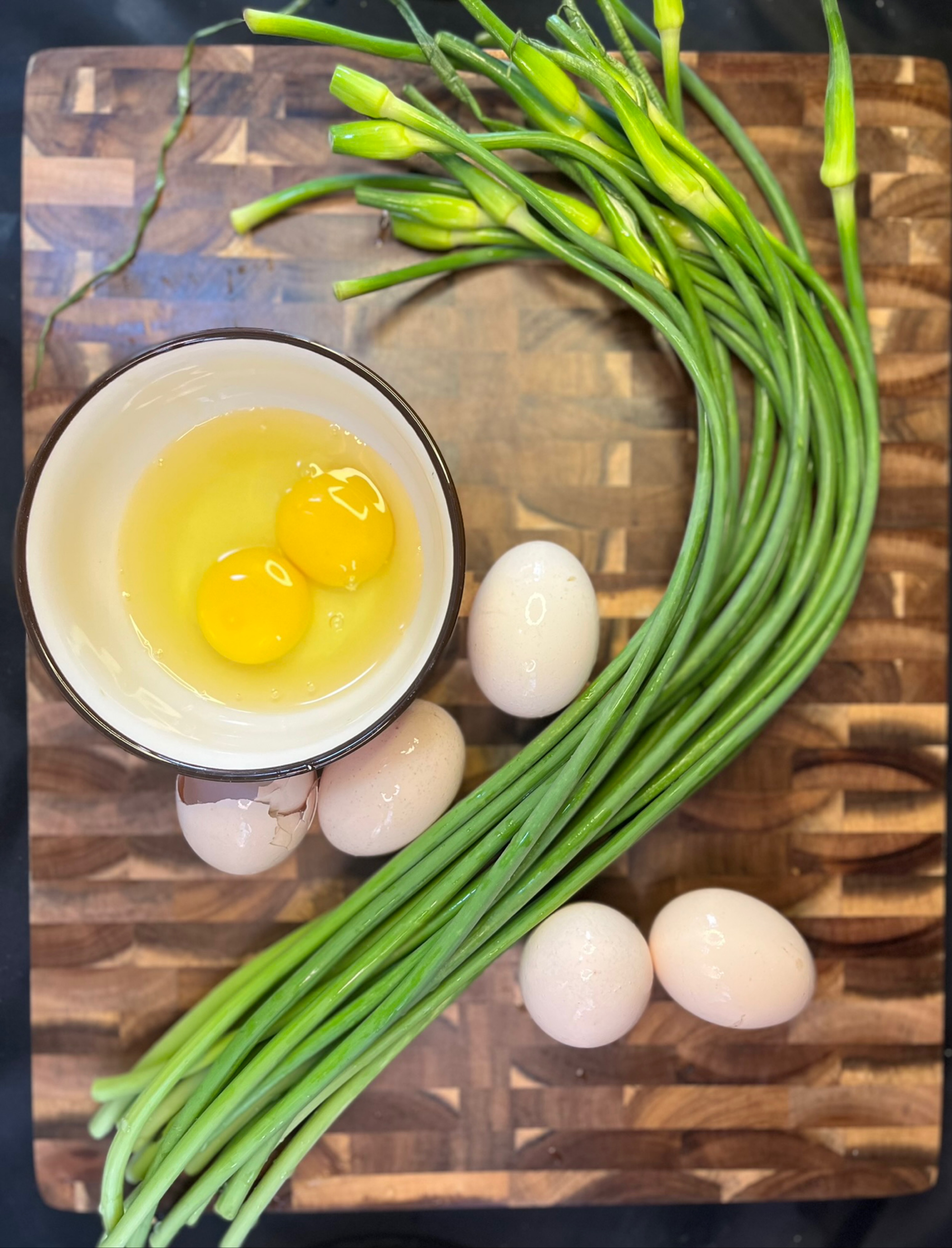 蒜苔炒鸡蛋,蒜苔炒鸡蛋的家常做法 - 美食杰蒜苔炒鸡蛋做法大全