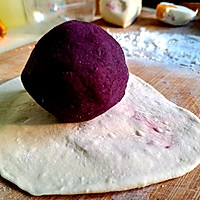 紫薯咸鸭蛋馅饼的做法图解5