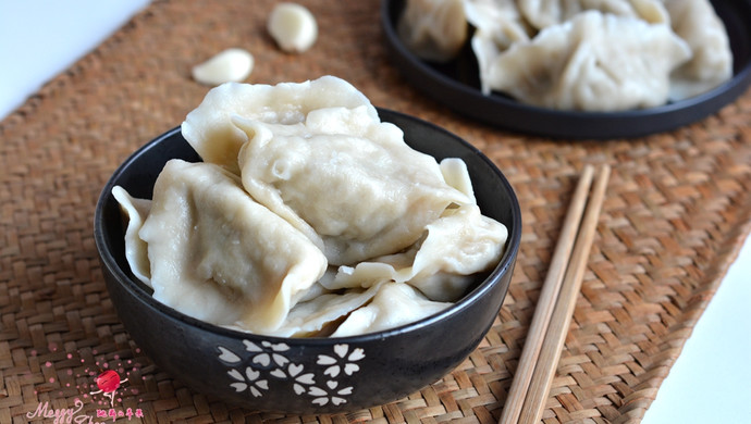 圆白菜猪肉饺子