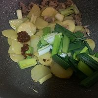 瘦肉蒜苗炒土豆的做法图解10
