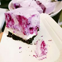 不用烤箱也能做的蛋糕，蓝莓慕斯蛋糕