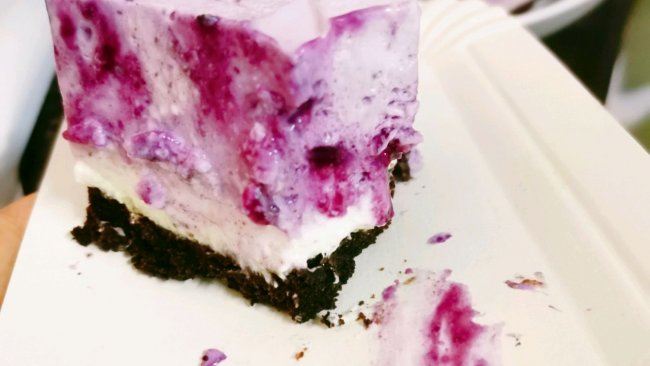 不用烤箱也能做的蛋糕，蓝莓慕斯蛋糕的做法