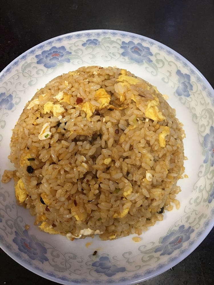 老干妈炒饭清真的做法