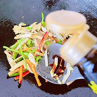 #时令蔬菜最养人#茶树菇炒豆干的做法图解8