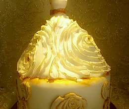 婚礼蛋糕--欧式婚纱的做法