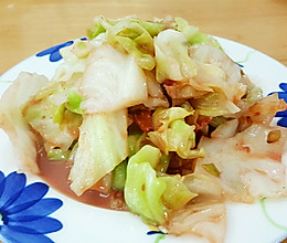 酱豆腐炒圆白菜的做法