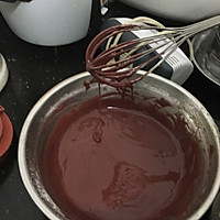 红丝绒巧克力淋边蛋糕的做法图解3