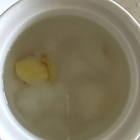 椰汁炖雪蛤的做法图解2