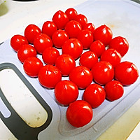 #美食视频挑战赛# 蜂蜜糖渍小番茄的做法图解1