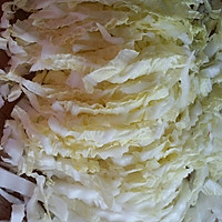 大白菜肉馅大包子的做法图解2
