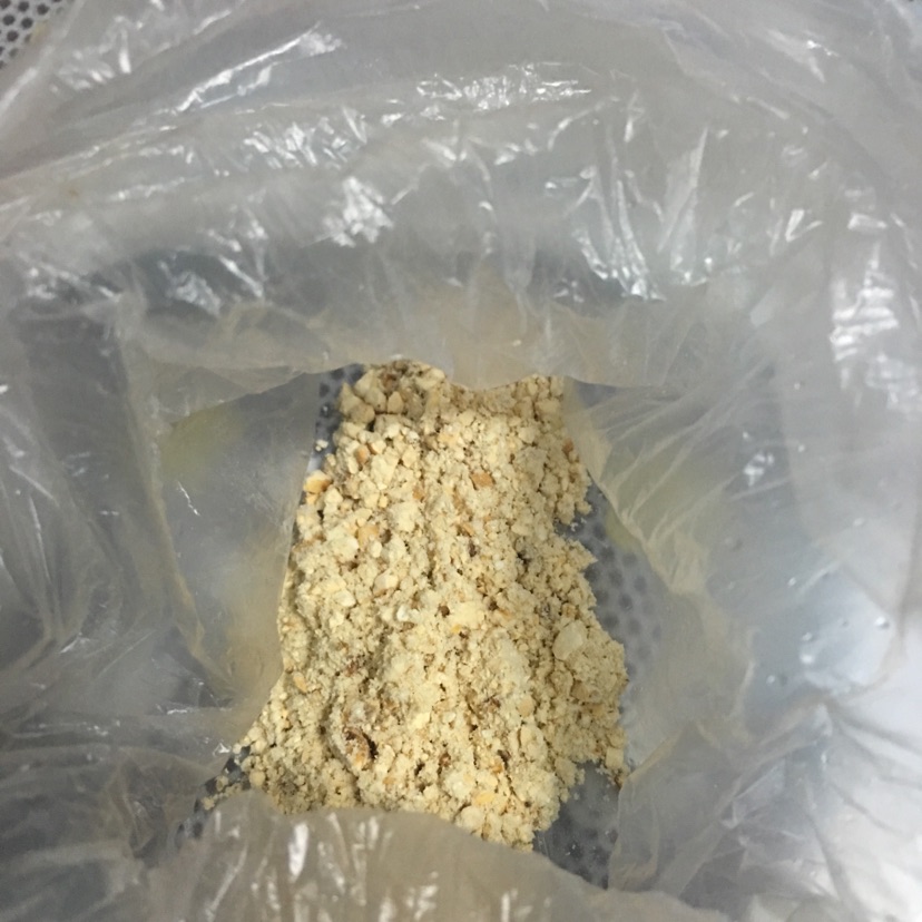 川贝冰糖蒸雪梨的做法图解2