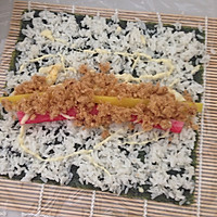 肉松蟹柳寿司的做法图解4