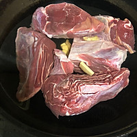 秘制炒牛肉（卤牛肉+炒牛肉）的做法图解1