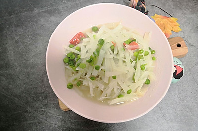 豌豆炒萝卜