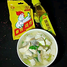 藤椒油豆腐生鱼片汤