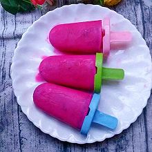 #忽而夏至 清凉一夏#美味火龙果冰淇淋自己在家做