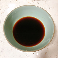 蒜苔爆炒鱿鱼的做法图解2
