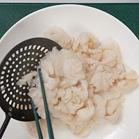 白灼龙利鱼的做法图解6