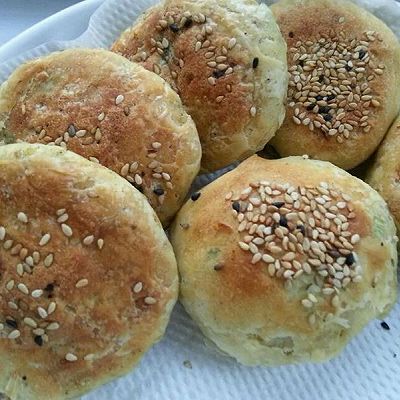 葱油芝麻烧饼