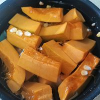 玉米南瓜汤的做法图解2