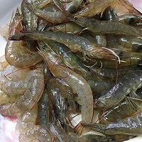 猪肉虾泥胡萝卜小馄炖的做法图解1
