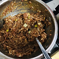 砂锅粉丝丸子煲的做法图解1