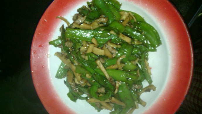 青椒墨鱼肉丝