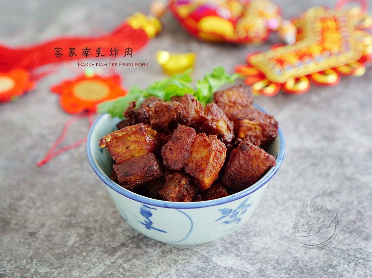 年菜【客家南乳炸肉】的做法