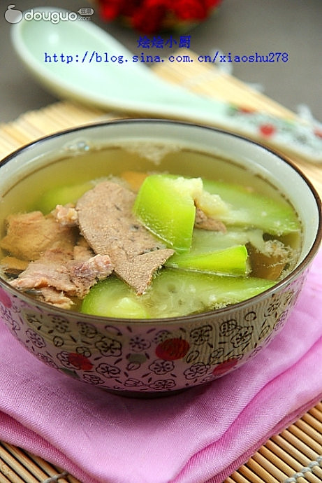 丝瓜猪肝瘦肉汤的做法
