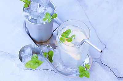 水蜜桃苏打汽水——美颜养胃，低糖无添加剂