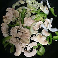 牛肉培根芝士焗饭的做法图解3