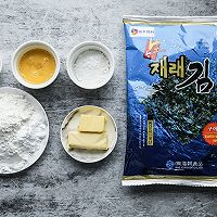 宝宝也爱吃的海苔小饼干的做法图解1