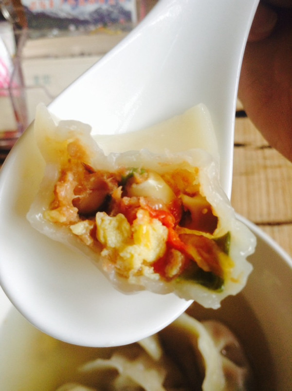 番茄玉米鲜虾饺