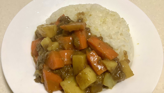 牛肉咖喱饭