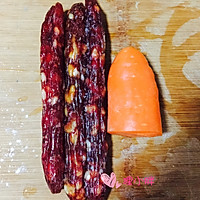 雪菜香肠焖饭的做法图解2