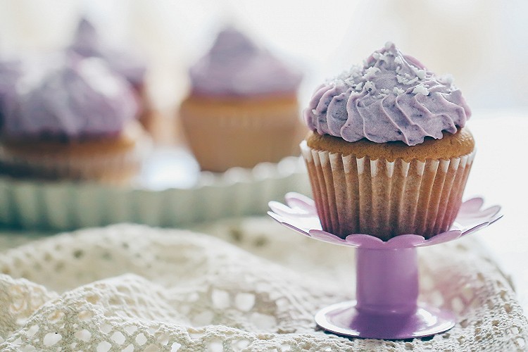 【独创】香草紫薯椰蓉奶油海绵Cupcake（杯蛋糕）的做法