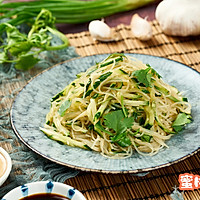 麻酱青瓜拌粉丝的做法图解5