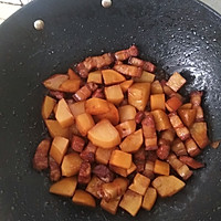 家常红烧肉焖土豆的做法图解5